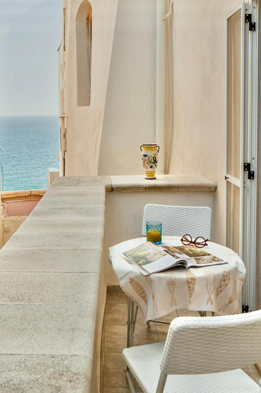 Вілла Casa Tua - Sea View Chianca В'єсте Екстер'єр фото